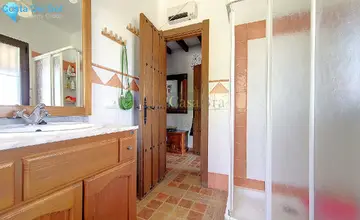 4 bedroom House for Sale in Canillas de Albaida-1901