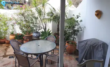 3 bedroom House for Sale in Miraflores-1905