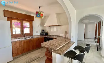 2 bedroom House for Sale in Nerja-1992
