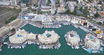 2 bedroom Apartment for Sale in Benalmadena
