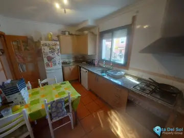 3 bedroom House for Sale in San Luis de Sabinillas-106017