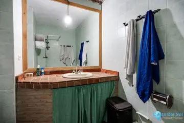 8 bedroom House for Sale in Monda-78868