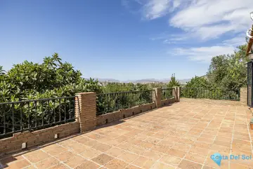 4 bedroom House for Sale in Coín-97449