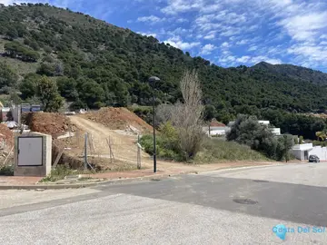 853m2 Plot for Sale in Mijas-79608