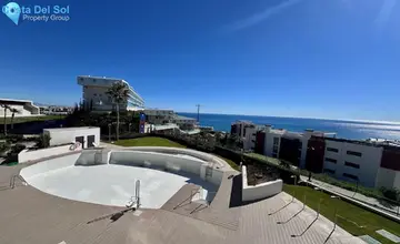2 bedroom Apartment for Sale in Fuengirola-2246