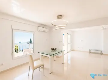 3 bedroom Apartment for Sale in La Carihuela-79900