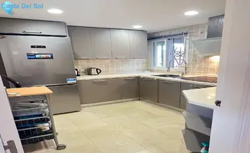 4 bedroom House for Sale in Nueva Andalucía-2273