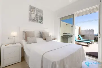2 bedroom Apartment for Sale in La Cala de Mijas-80109