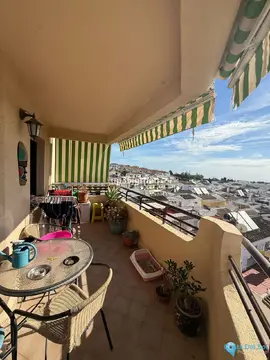4 bedroom Apartment for Sale in Estepona-68101