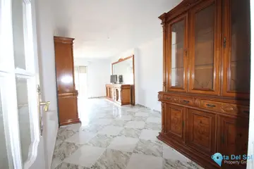 4 bedroom Apartment for Sale in Málaga Centro-68222