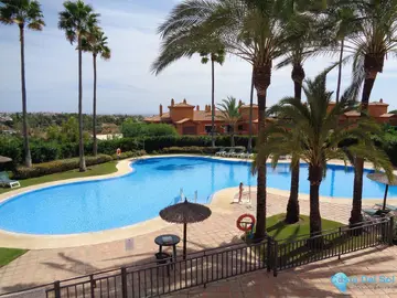 2 bedroom Apartment for Sale in Benahavís-68309