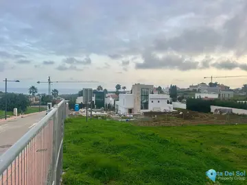1034m2 Plot for Sale in Valle Romano-68341