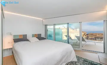 2 bedroom Apartment for Sale in Fuengirola-2327