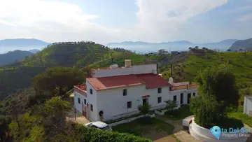 6 bedroom House for Sale in Pizarra-68584