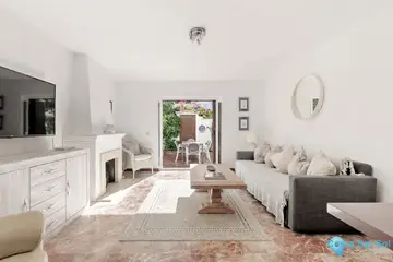 2 bedroom House for Sale in Estepona-68737