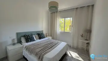 2 bedroom Apartment for Sale in Nueva Andalucía-69058