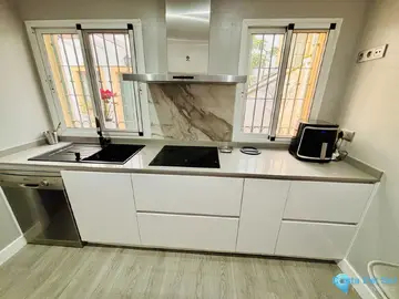 4 bedroom House for Sale in Arroyo de la Miel-69093