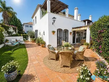 2 bedroom Apartment for Sale in Benamara