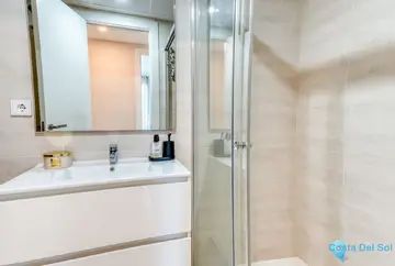 2 bedroom Apartment for Sale in Estepona-69393