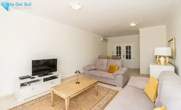 2 bedroom Apartment for Sale in Marbella-2402