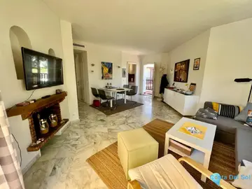 2 bedroom Apartment for Sale in Elviria-69479