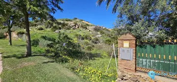 555m2 Plot for Sale in Benalmadena-69599