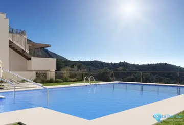 2 - 3 bedroom Apartment for Sale in Istán-69634