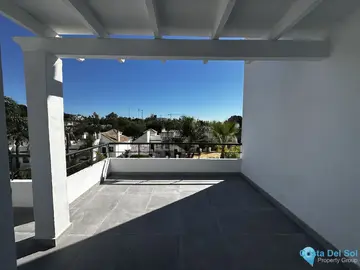 2 bedroom Apartment for Sale in Nueva Andalucía-69810