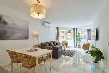 2 bedroom Apartment for Sale in Marbella-69856