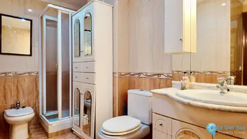 4 bedroom Apartment for Sale in Málaga-69917