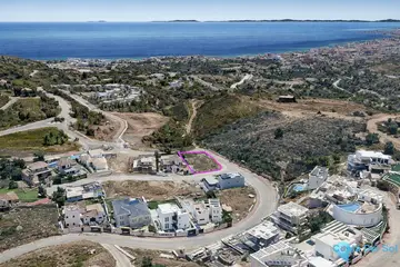 804m2 Plot for Sale in Mijas