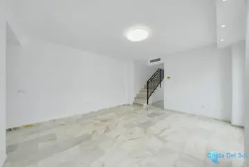 3 bedroom Apartment for Sale in Benalmadena Costa-70194