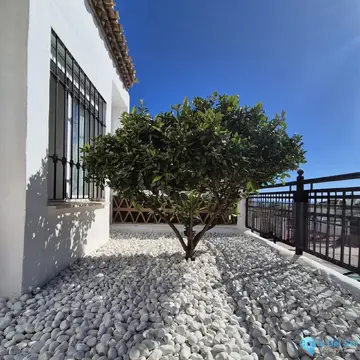 2 bedroom Apartment for Sale in Benalmadena-70257