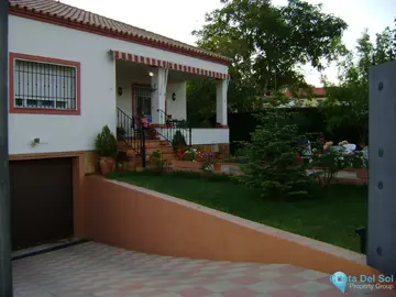3 bedroom House for Sale in Cuevas del Becerro-70474