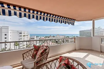 2 bedroom Apartment for Sale in Torremolinos-70547