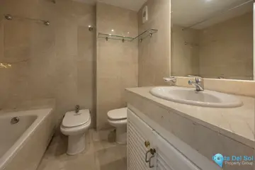 2 bedroom Apartment for Sale in Nueva Andalucía-70570