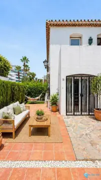 2 bedroom Apartment for Sale in El Paraiso-70617