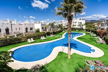 2 bedroom Apartment for Sale in Selwo