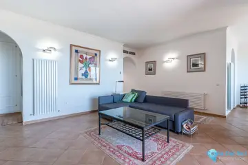 3 bedroom Apartment for Sale in La Mairena-70822