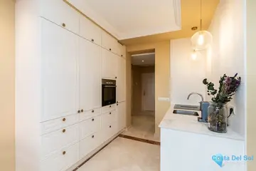 3 bedroom Apartment for Sale in Marbella-70927