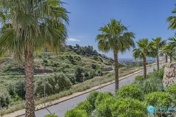 2 bedroom Apartment for Sale in Nueva Andalucía-71145