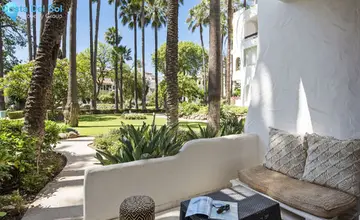2 bedroom Apartment for Sale in Puerto Banús-2577