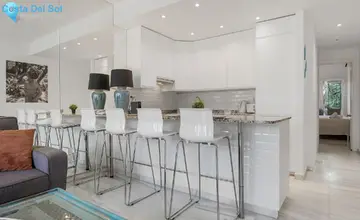 2 bedroom Apartment for Sale in Puerto Banús-2583