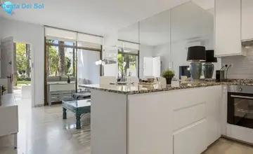 2 bedroom Apartment for Sale in Puerto Banús-2588