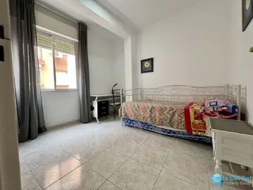4 bedroom Apartment for Sale in Málaga-71290