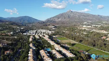 2 bedroom Apartment for Sale in Nueva Andalucía-71619