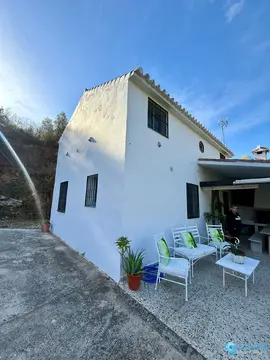 3 bedroom House for Sale in Ojén