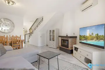 2 bedroom House for Sale in Bel Air-72036