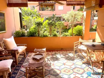 2 bedroom Apartment for Sale in The Golden Mile