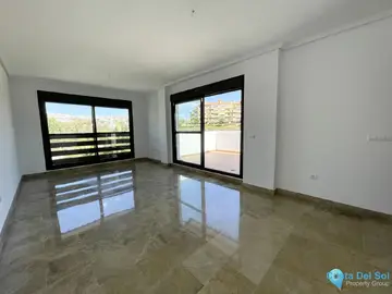 3 bedroom Apartment for Sale in New Golden Mile-72206